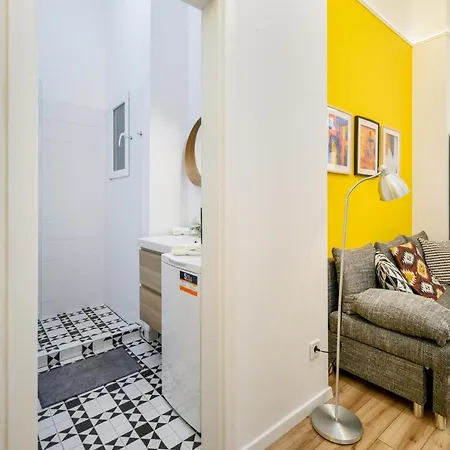 Stylish Yellow In The Heart Of Apartment